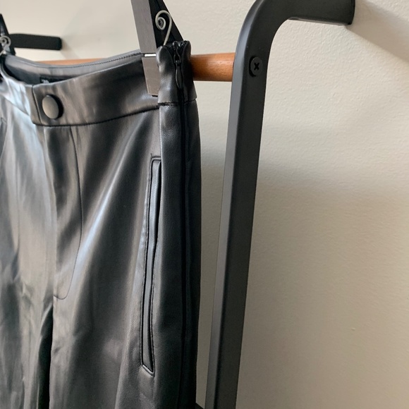 Zara Faux Leather Leggings - Picture 5 of 6